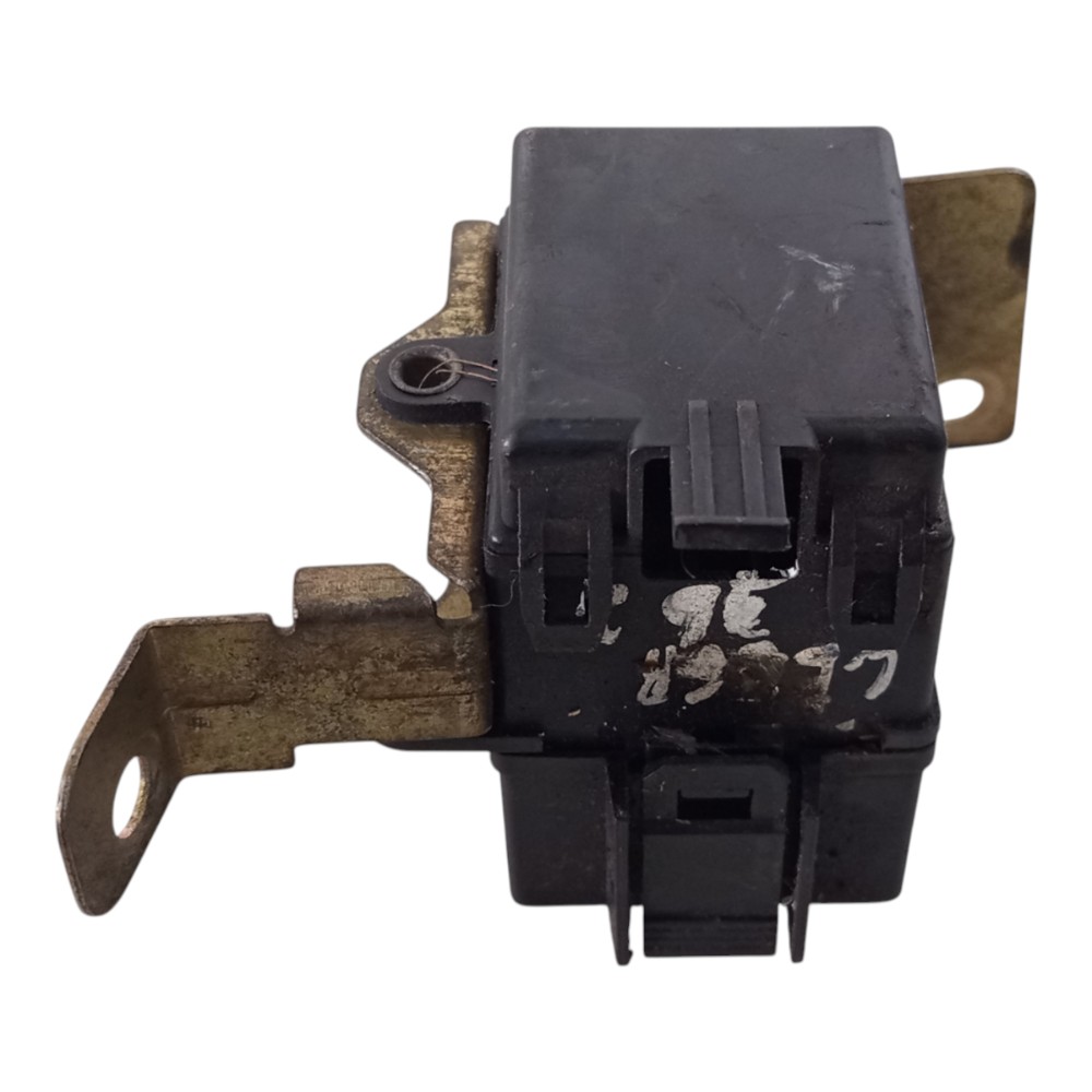 Caixa Relé Bateria Chery Celer 1.5 16v 2013 2014 2015 A 2018 Preto 7