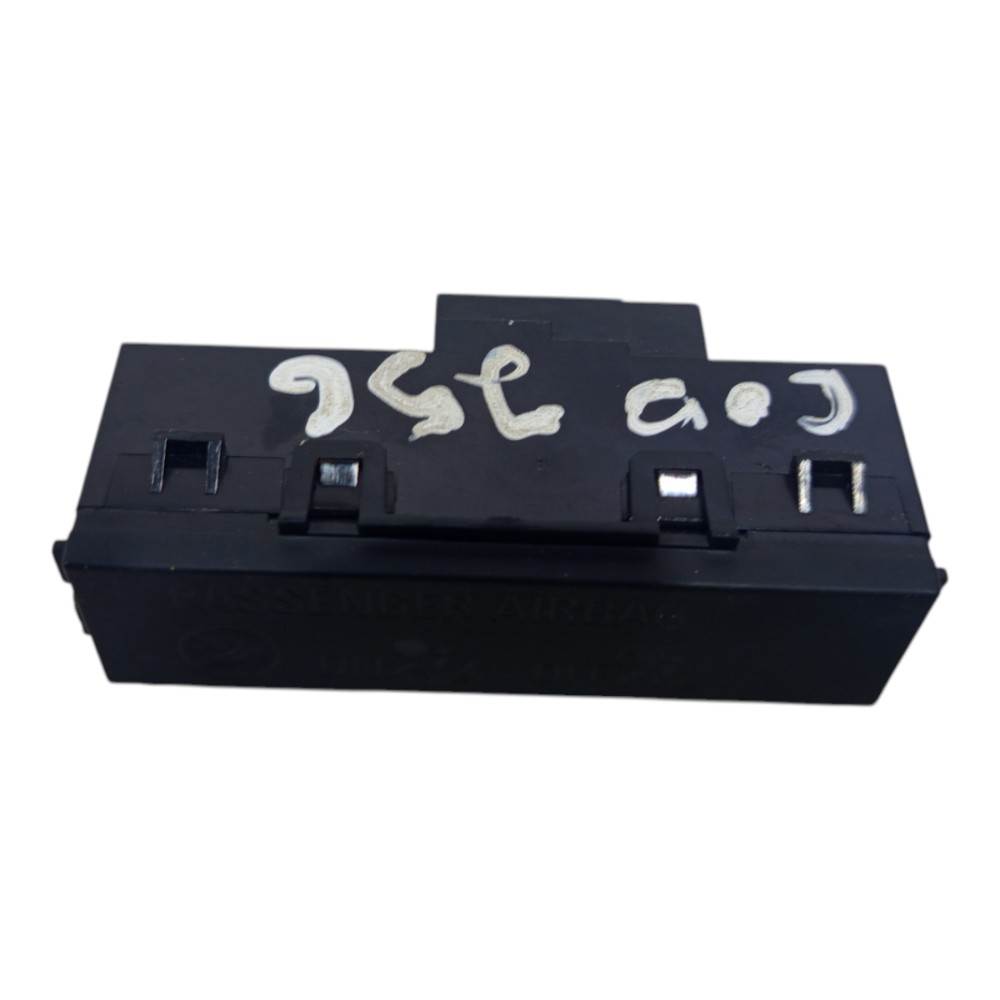 Interruptor Indicador Bolsa Ar Gm Tracker 2017 2018 2019 7