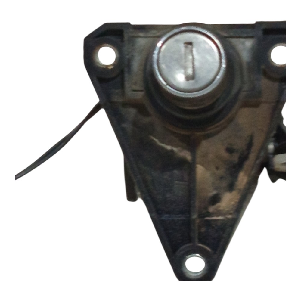 Cilindro botão porta malas elétrico GM Corsa