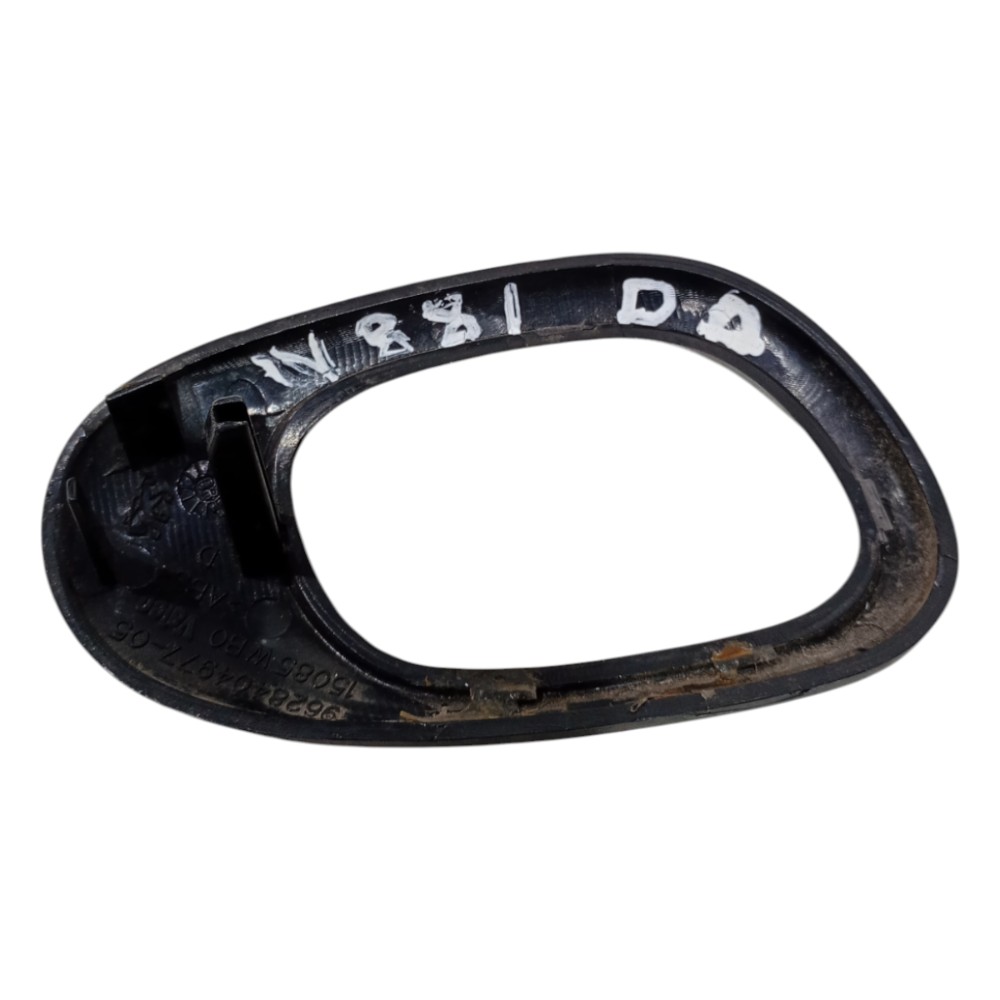 Moldura Maçaneta Dianteira Direita Peugeot 206 2001 A 2011 4