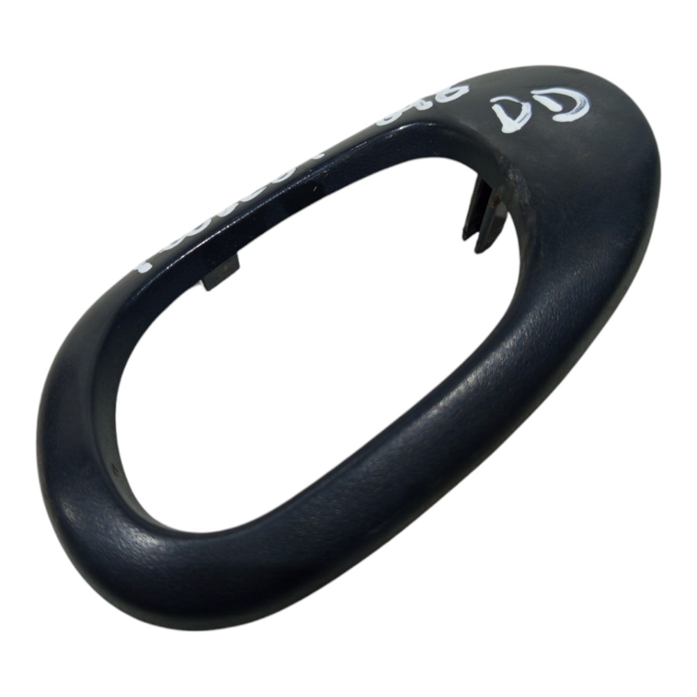 Moldura Maçaneta Interna Direita Peugeot 206 2002 A 2010 4