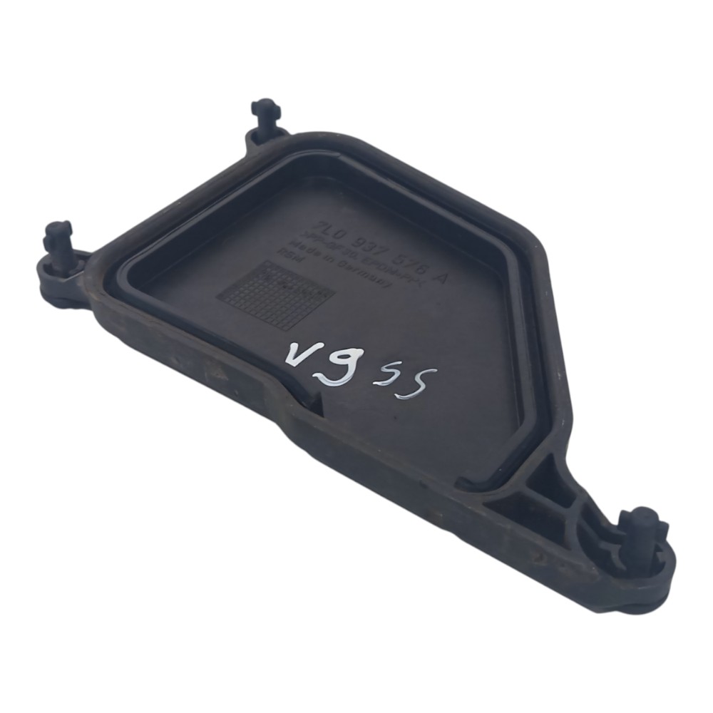 Suporte Tampa Caixa Fusivel Motor Porsche Cayenne 2002 A2010 9
