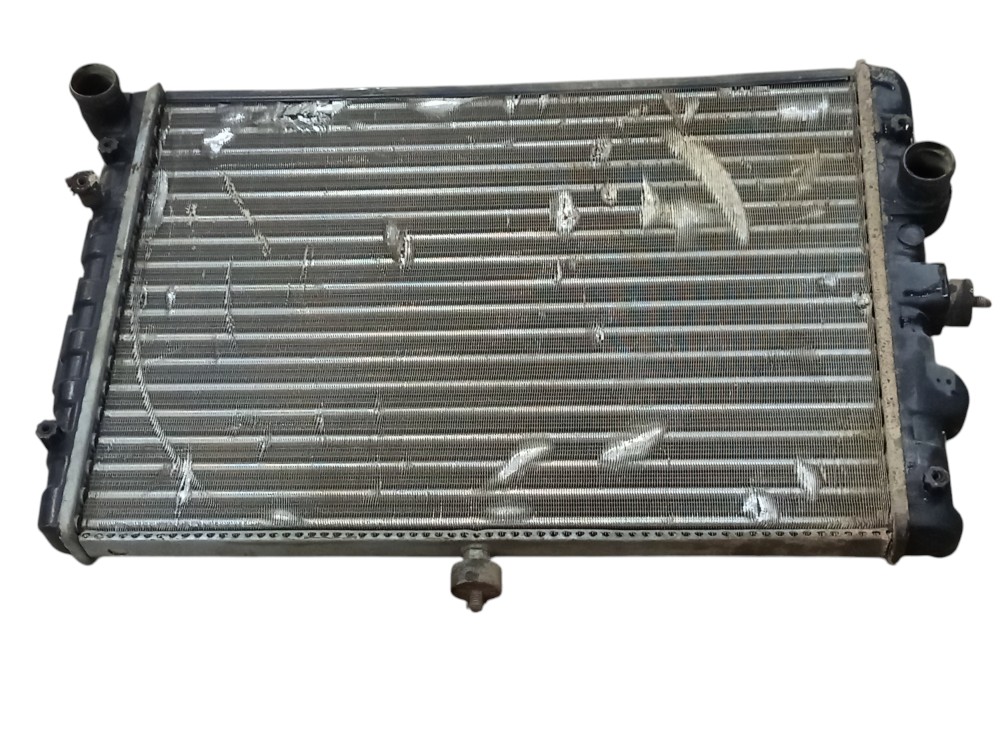Radiador Renault Clio 1.0 2000 2001 2002 2003 2004 A 2005 6