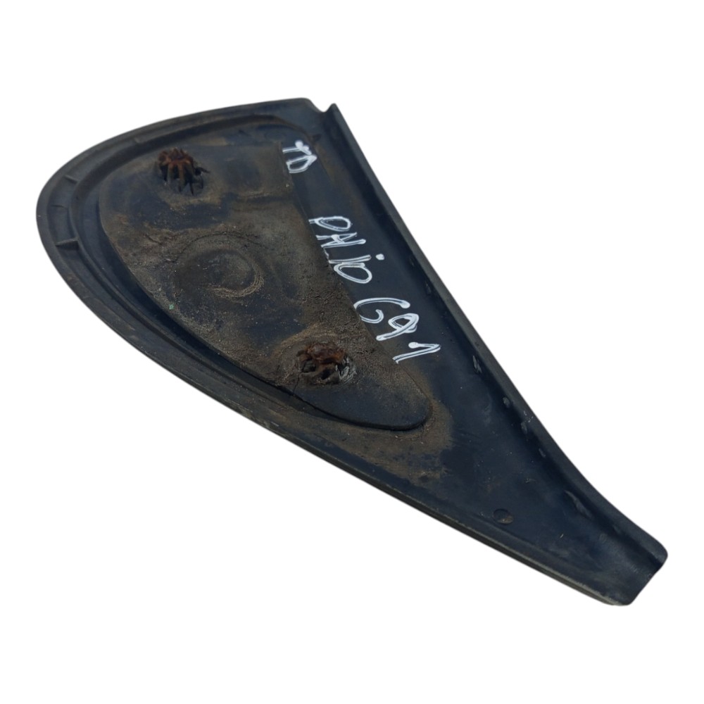 Moldura Externa Traseira Direita Fiat Palio 1996 A 2000 5