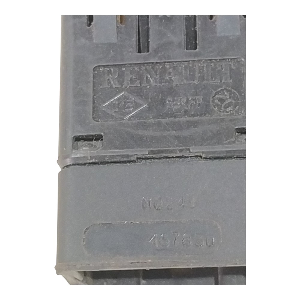 Botão Pisca Alerta Renault Clio 2005 A 2015 Original 6