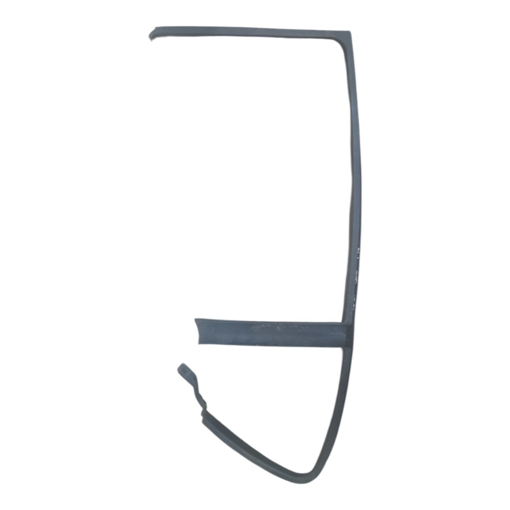 Guarnição Porta Traseira Esquerda Bmw 118i 120i 2006 A 2012 2