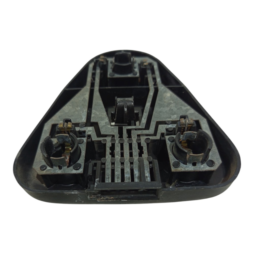Soquete Lanterna Traseira Esquerda Volkswagen Gol G2 94 A 05 6