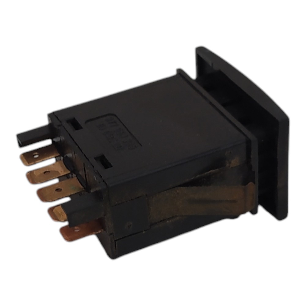 Interruptor Pisca Alerta Volkswagen Parati Gol 2005 A 2008 4