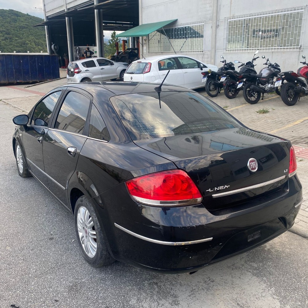 Peças Fiat Linea LX 1.9 16V Flex 127cv 2