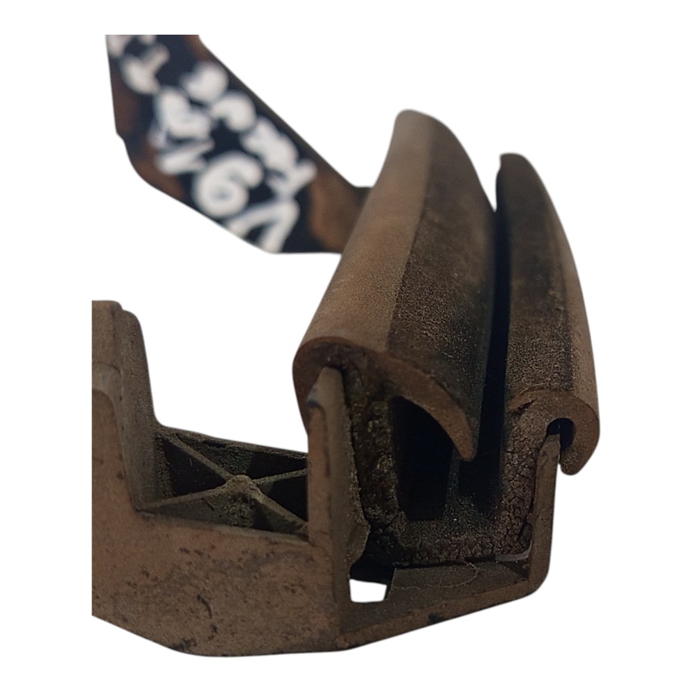 Guia Vidro Traseiro Direito Ford Focus 2001 2002 2003 A 2008 11