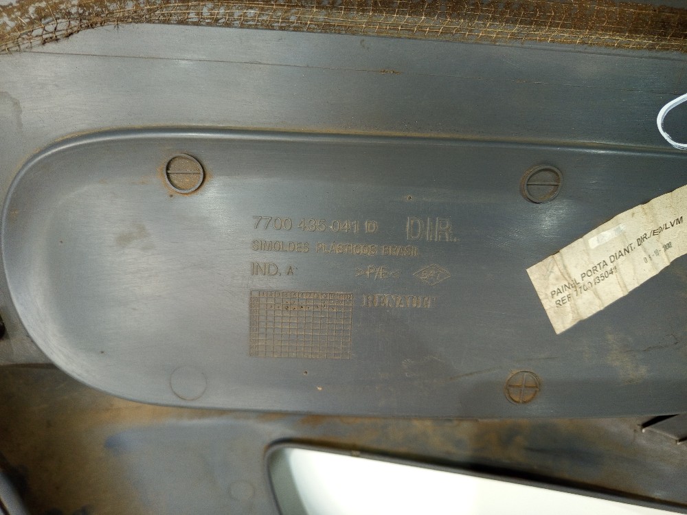 Forro Porta Dianteira Direita Renault Clio 2000 2001 A 2012 Preto 6