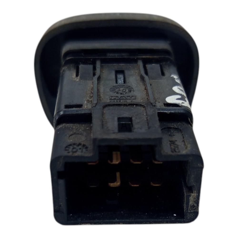 Botao Pisca Alerta Renault Clio 2000 2001 A 2012 3