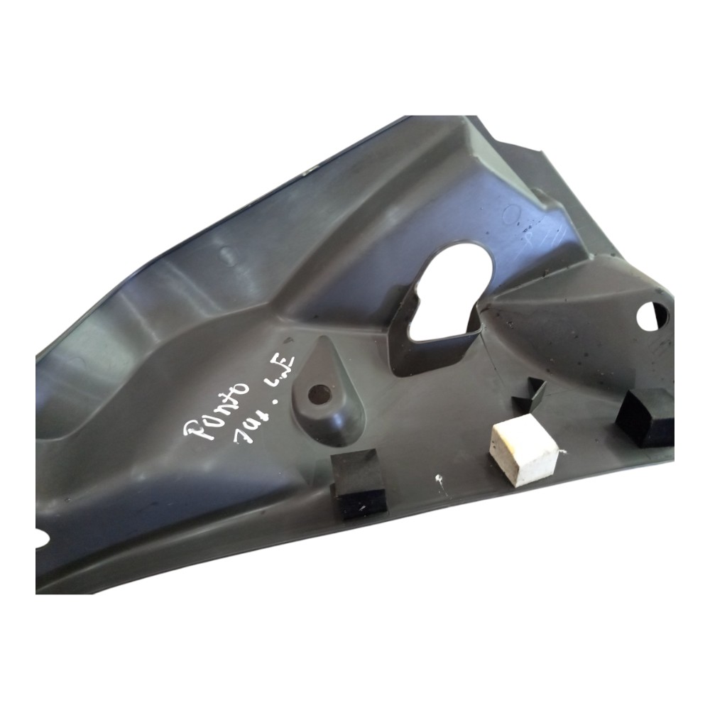 Acabamento Traseiro Esquerdo Fiat Punto 2008 2009 A 2012 7