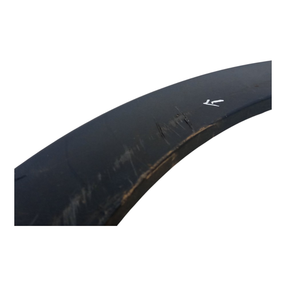 Moldura Para Lama Dianteira Direita Vw Up 2014 A 2021 Avaria 8