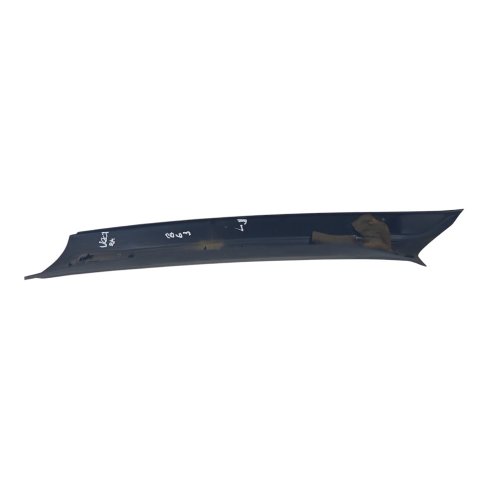 Moldura Coluna Parabrisa Direito Gm Vectra 1997 1998 A 2005 6