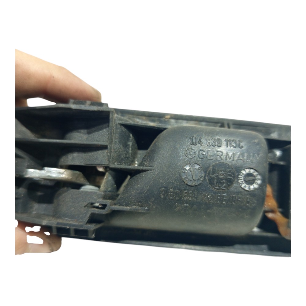 Maçaneta Interna Traseiro Vw Bora Golf 1998 1999 A 2008 Preto E Cromado Traseira 4