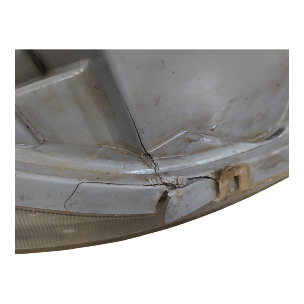 Farol Dianteiro Esquerdo C/avaria Vw Parati Gol G4 2006 A 13 7