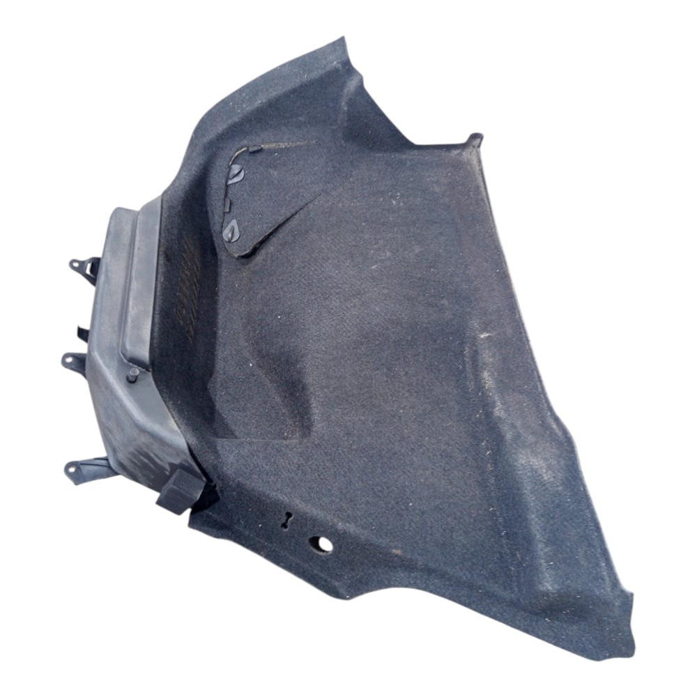 Carpete Porta Malas Lado Direito Gm Vectra Gt 2008 A 2011 4