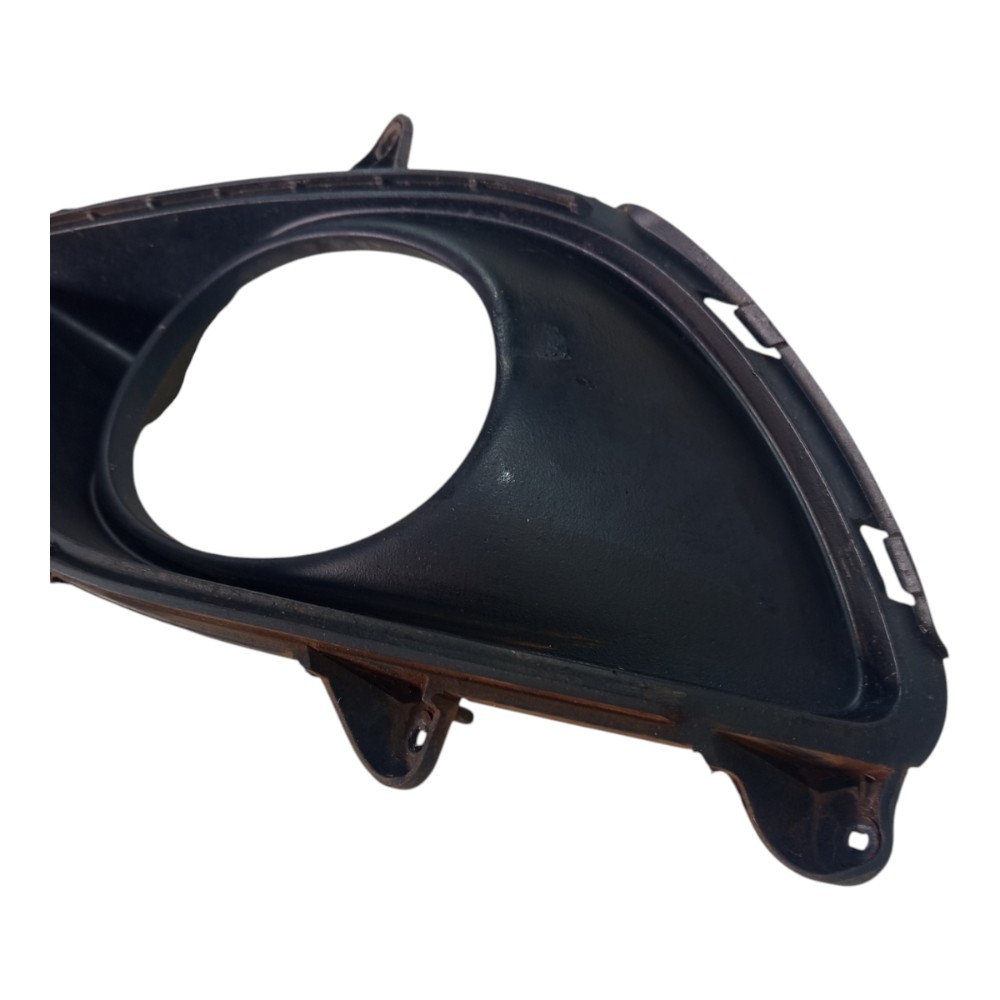 Moldura Farol Milha Direito Renault Sandero 2011 2012 1
