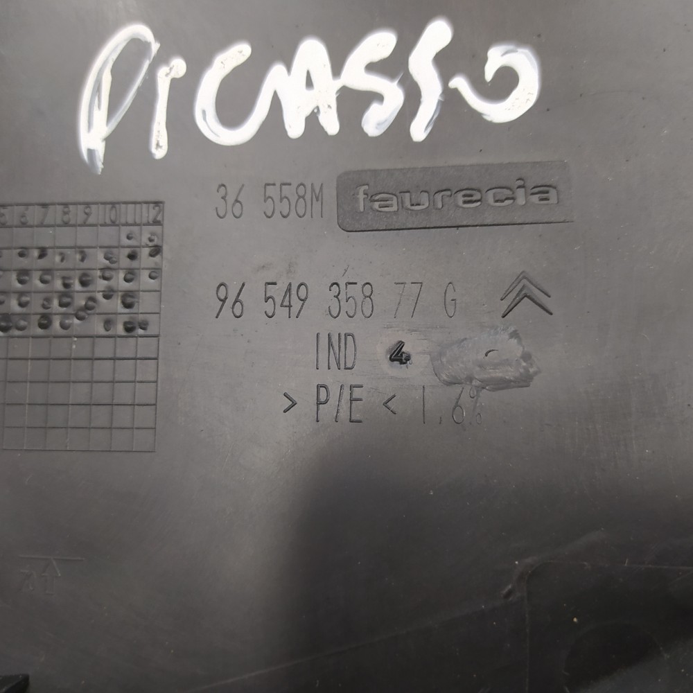 Acabamento Esquerdo Lateral Painel C4 Picasso 2009 A 2014 7