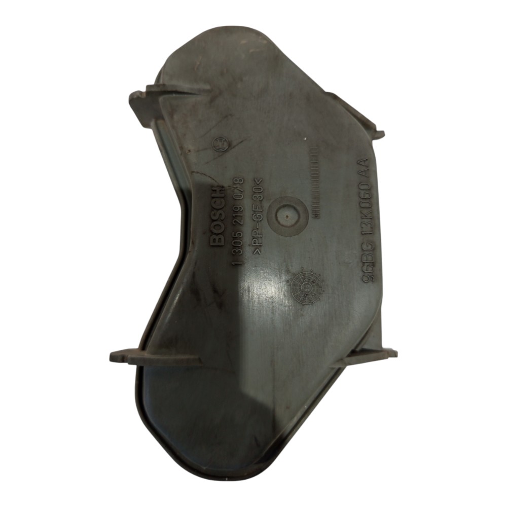 Tampa Farol L.e Ford Mondeo 1997 A 2001 4