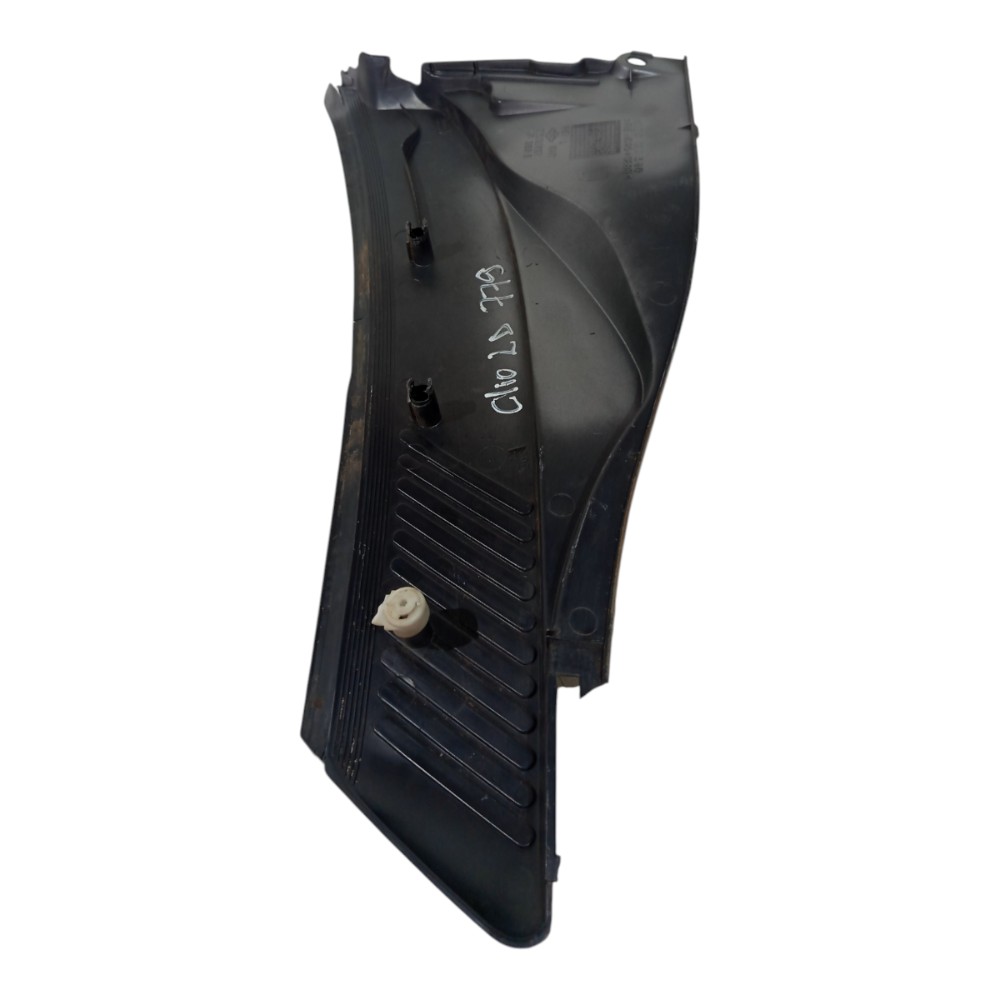 Grade Churrasqueira Direita Renault Clio 1.0 H 2003 A 2012 7