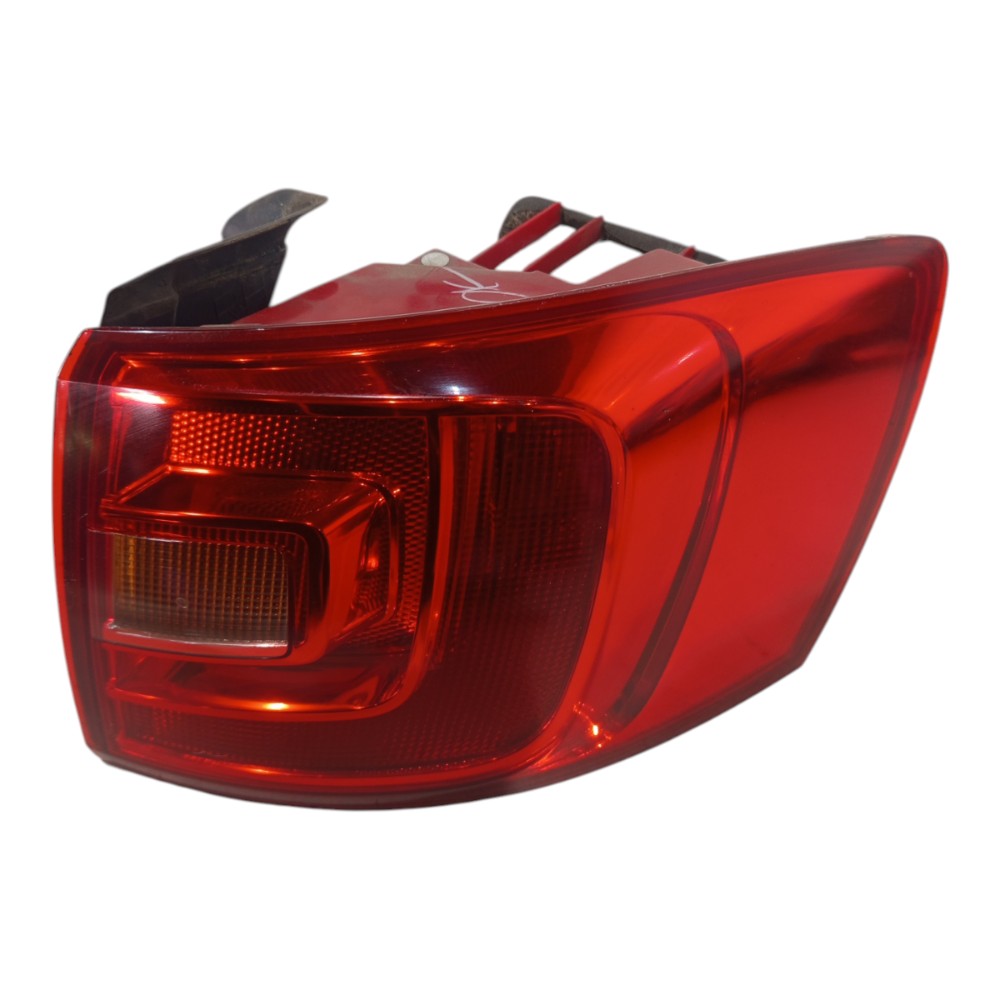 Lanterna Traseira Direita Volkswagen Jetta 2011 A 2014 4