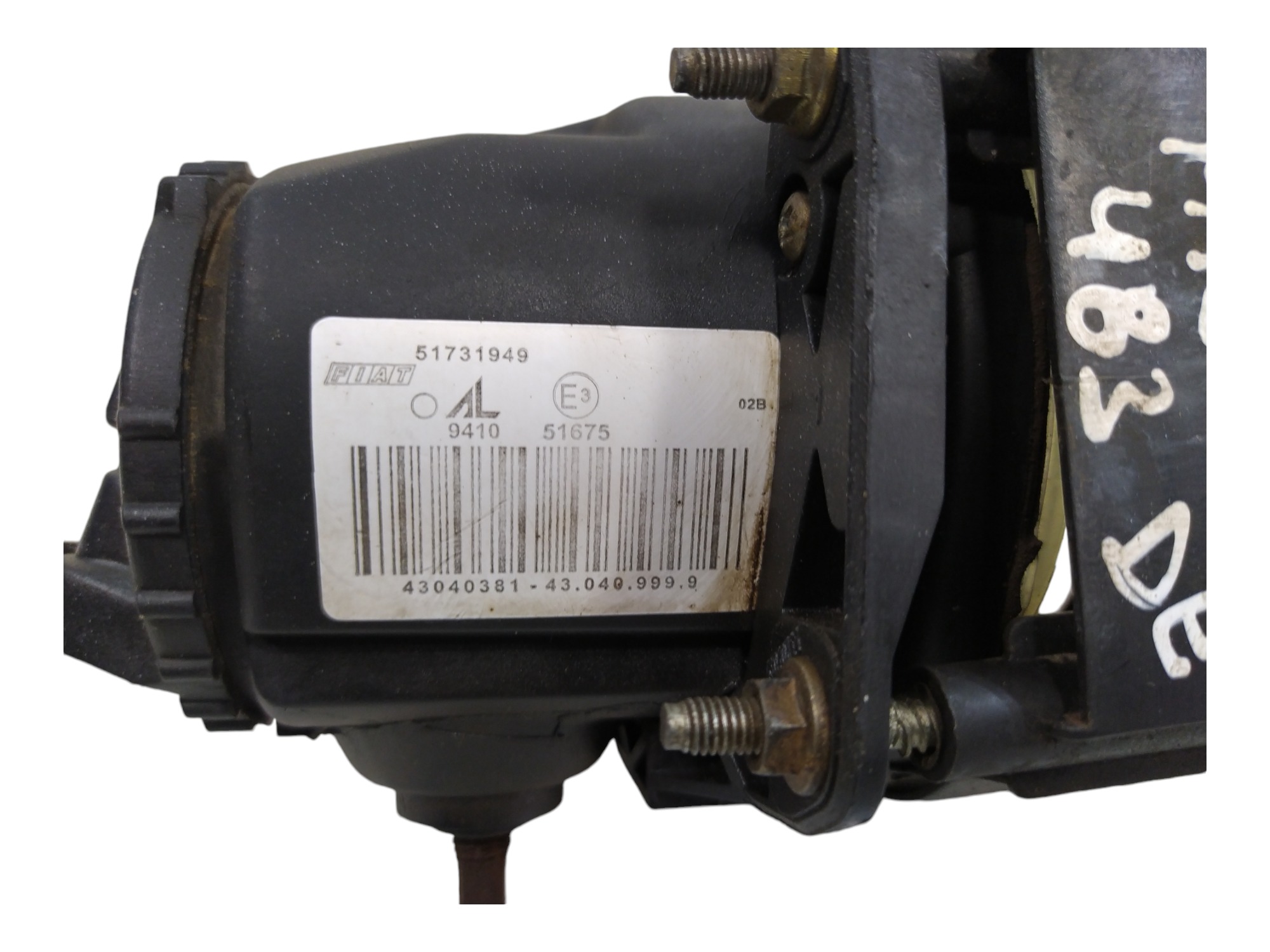 Farol De Milha Dianteiro Esquerdo Fiat Palio Bbb 2008 A 2014 8