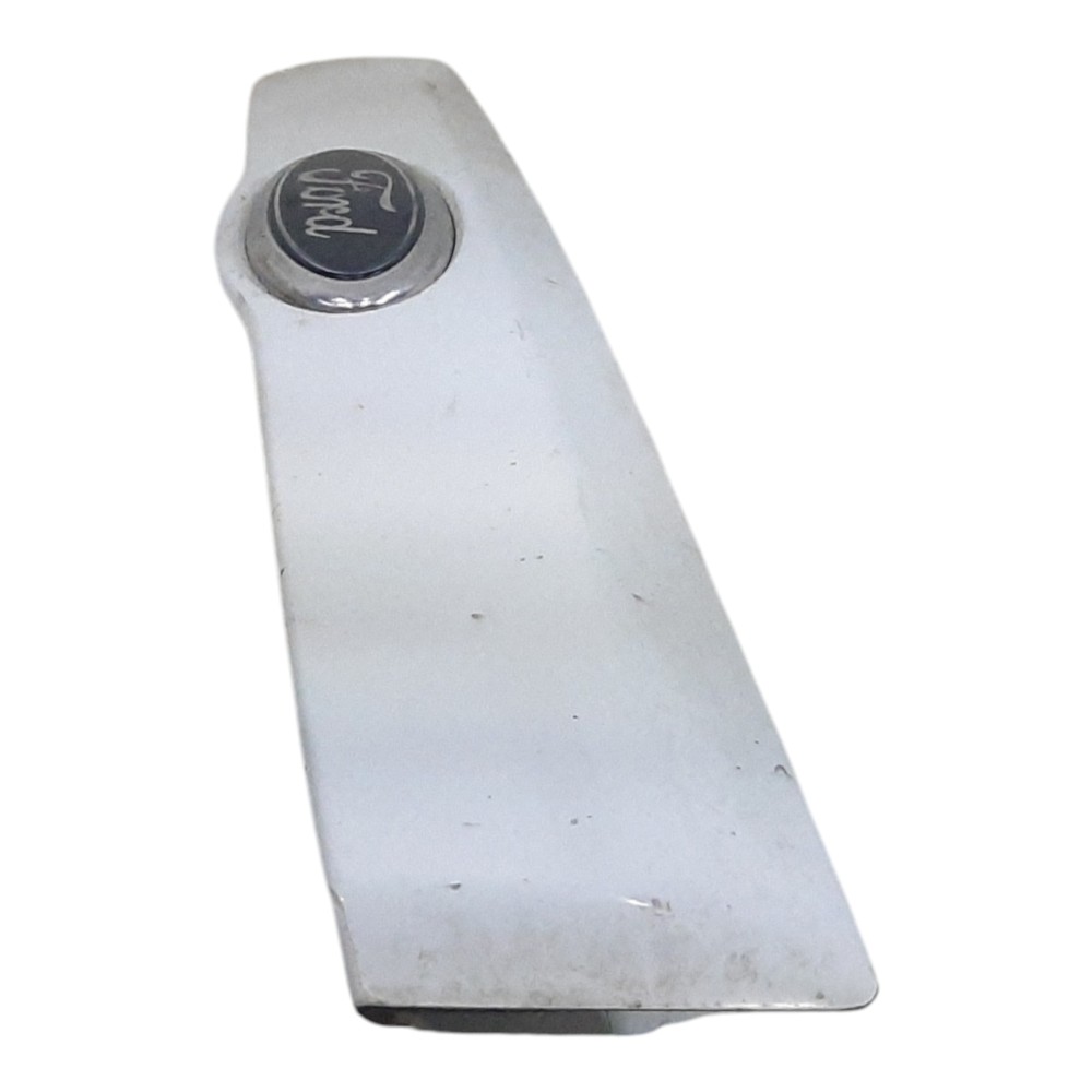 Moldura Tampa Traseira Ford Fiesta Sedan 2008 2009 A 2013 5
