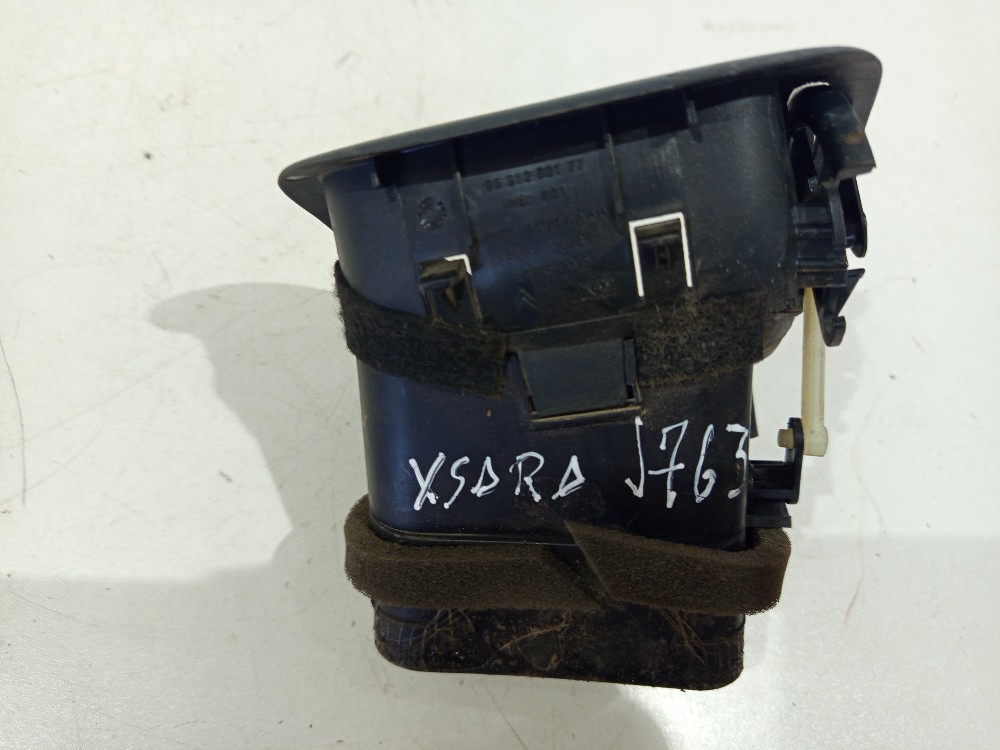 Difusor Ar Esquerdo Picasso Saida Citroen Xsara 2001 A 2012 5