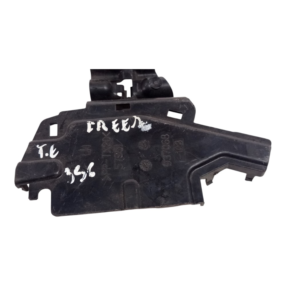 Moldura Fechadura Traseiro Le Fiat Freemont 2012 2013 A 2015 Preto 3