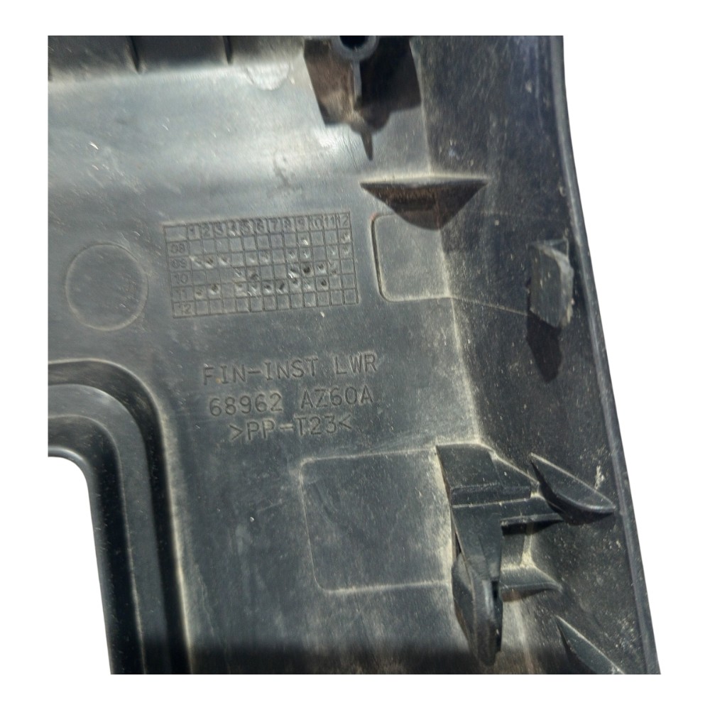 Acabamento Inferior Painel Nissan Grand Livina 2008 A 2015 4