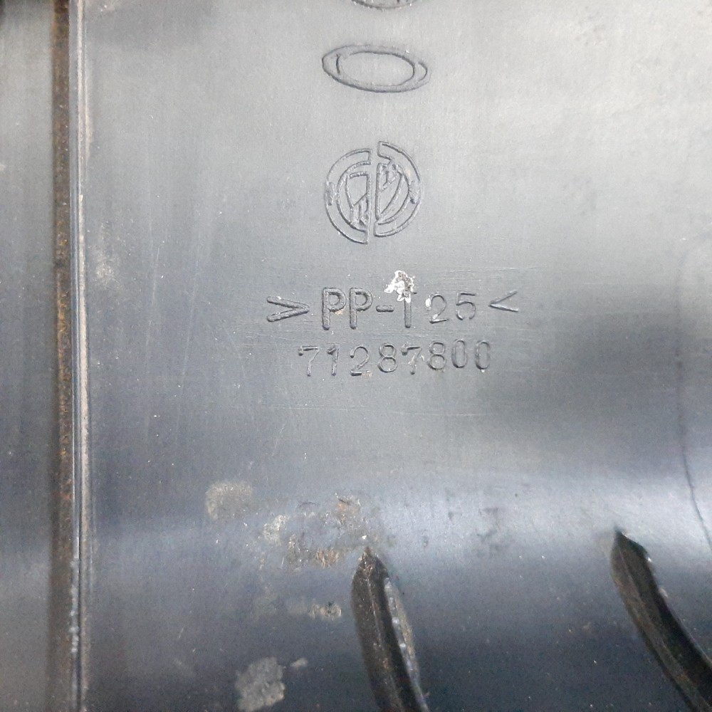 Moldura Inferior Chave Seta Fiat Brava Marea 1999 2000 2001 7