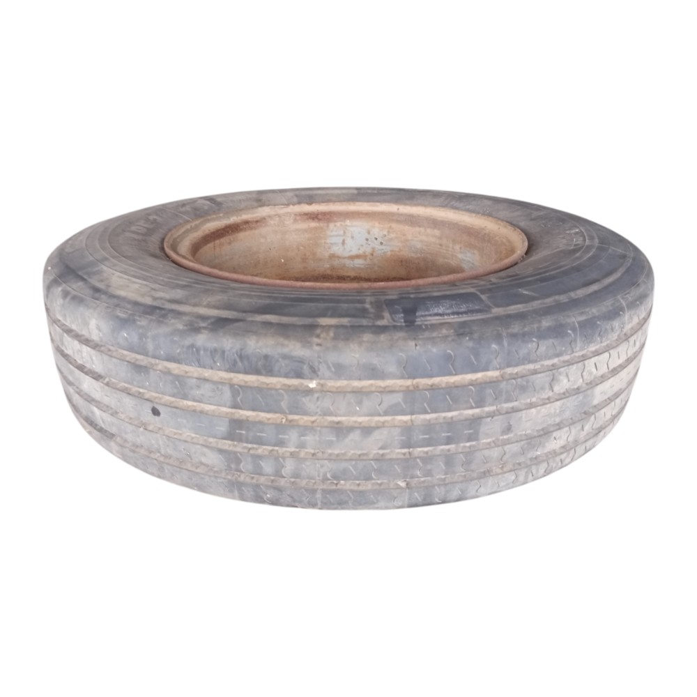 Pneu Scania 112 Aro 22.5 295/80r22.5 Usado J 5