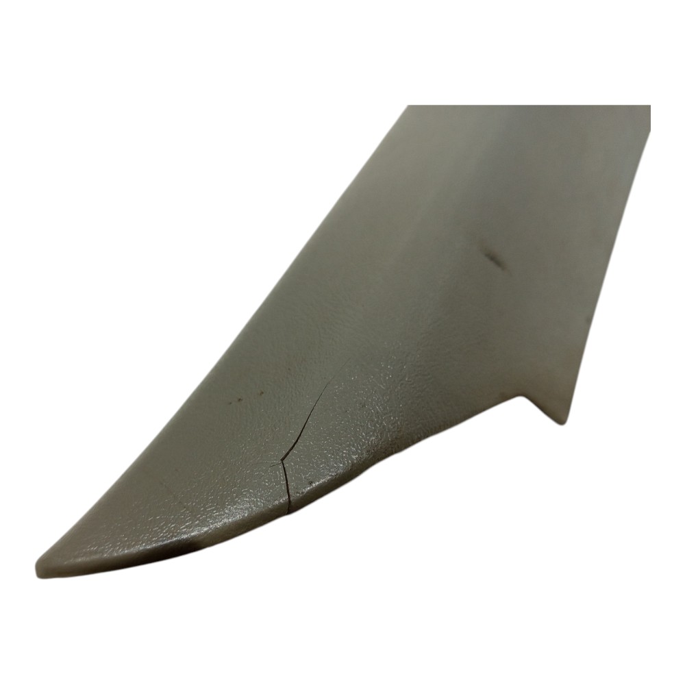 Moldura Coluna Parabrisa Gm Chevrolet Blazer 1995 96 A 2000 8