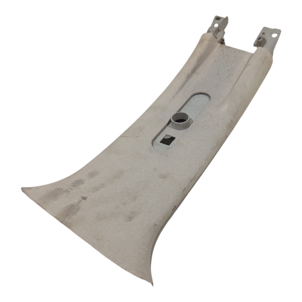 Mondura Coluna Central Esquerdo Fiat Punto 2009 2010 A 2015 1