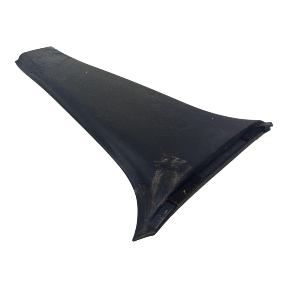 Moldura Coluna Inf. Lado Direito Chevrolet Corsa 1994 A 2010 1