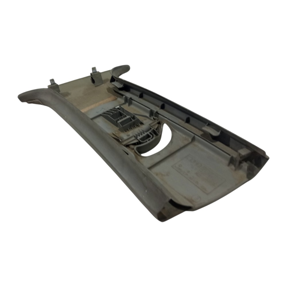 Acabmento Coluna Central Direito Audi A3 1999 2000 A 2006 5