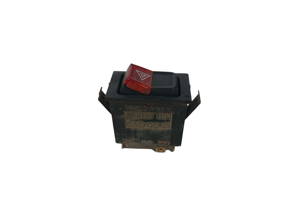 Interruptor Pisca Alerta Volkswagen Saveiro 1982 1983 A 1998 7