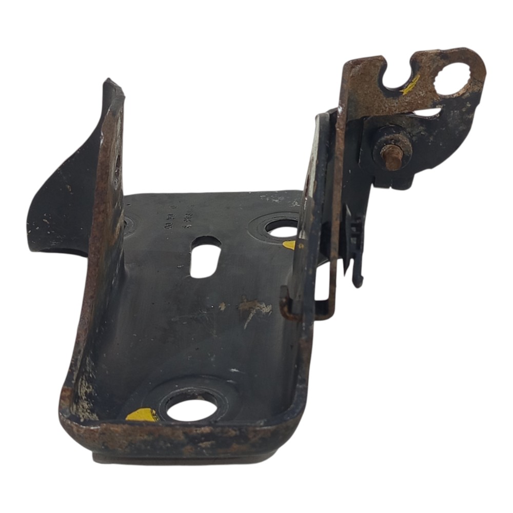 Suporte Eixo Traseiro Esquerdo Citroen C3 2004 2005 A 2012 4