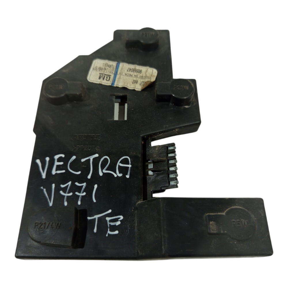 Soquete Circuito Lanterna Tras Esquerda Vectra 1996 A 2005 3