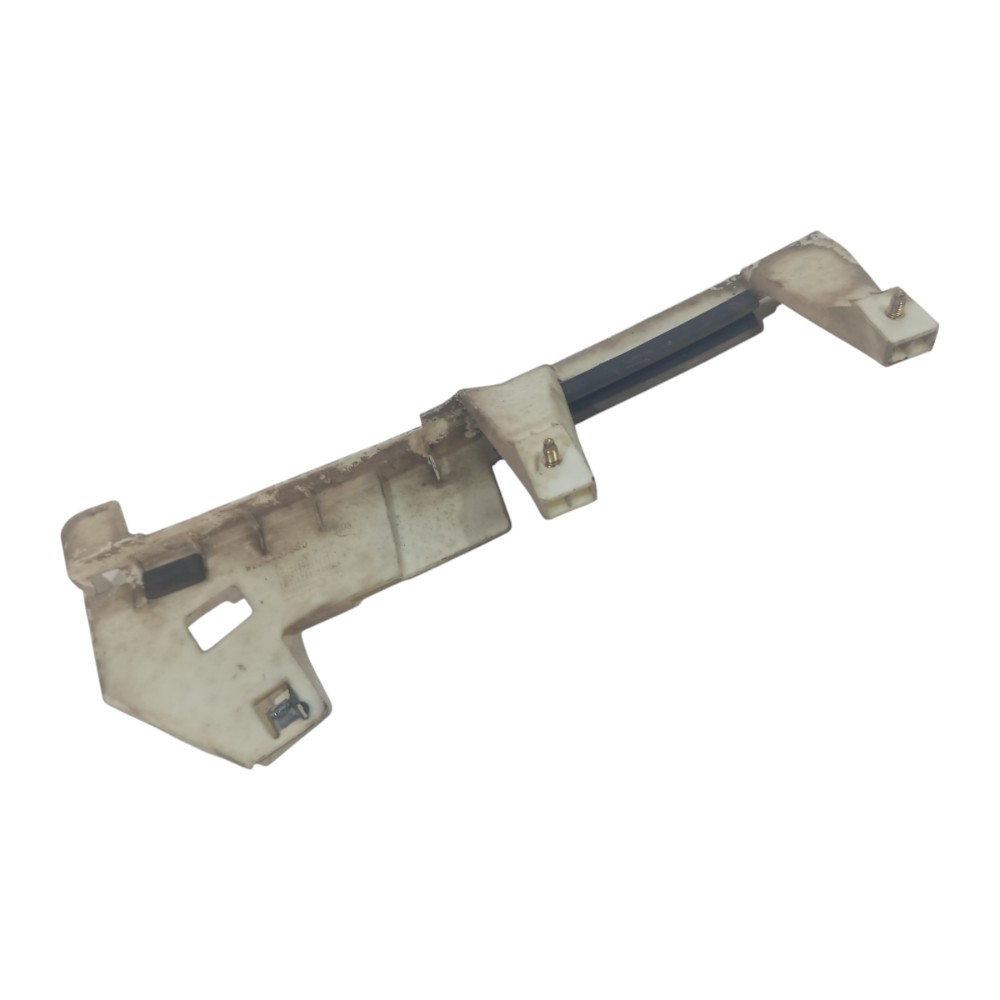 Guia Vidro Dianteiro Direito Peugeot 307 2001 2002 A 2008 4