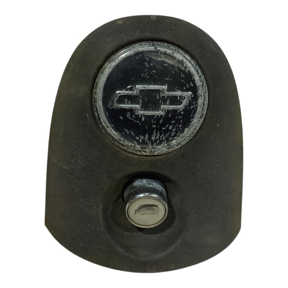 Moldura Tampa Traseira Puxador Gm Corsa 1994 A 1999 2001 Preto 1