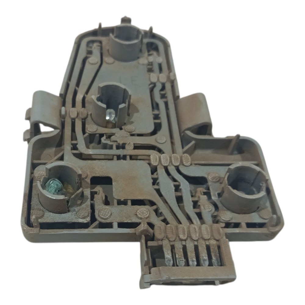 Circuito Lanterna Traseira Esquerda Vw Gol G3 1999 A 2005 4