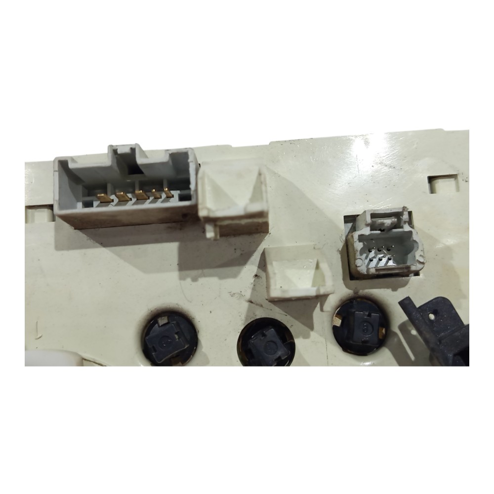 Comando Ar Condicionado Peugeot 206 207 2000 2001 A 2010 7