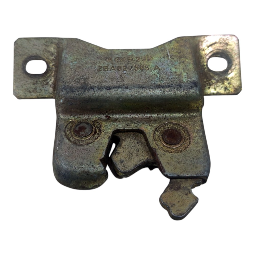 Fechadura Interna Porta Malas Volkswagen Passat 1977 A 1988 9