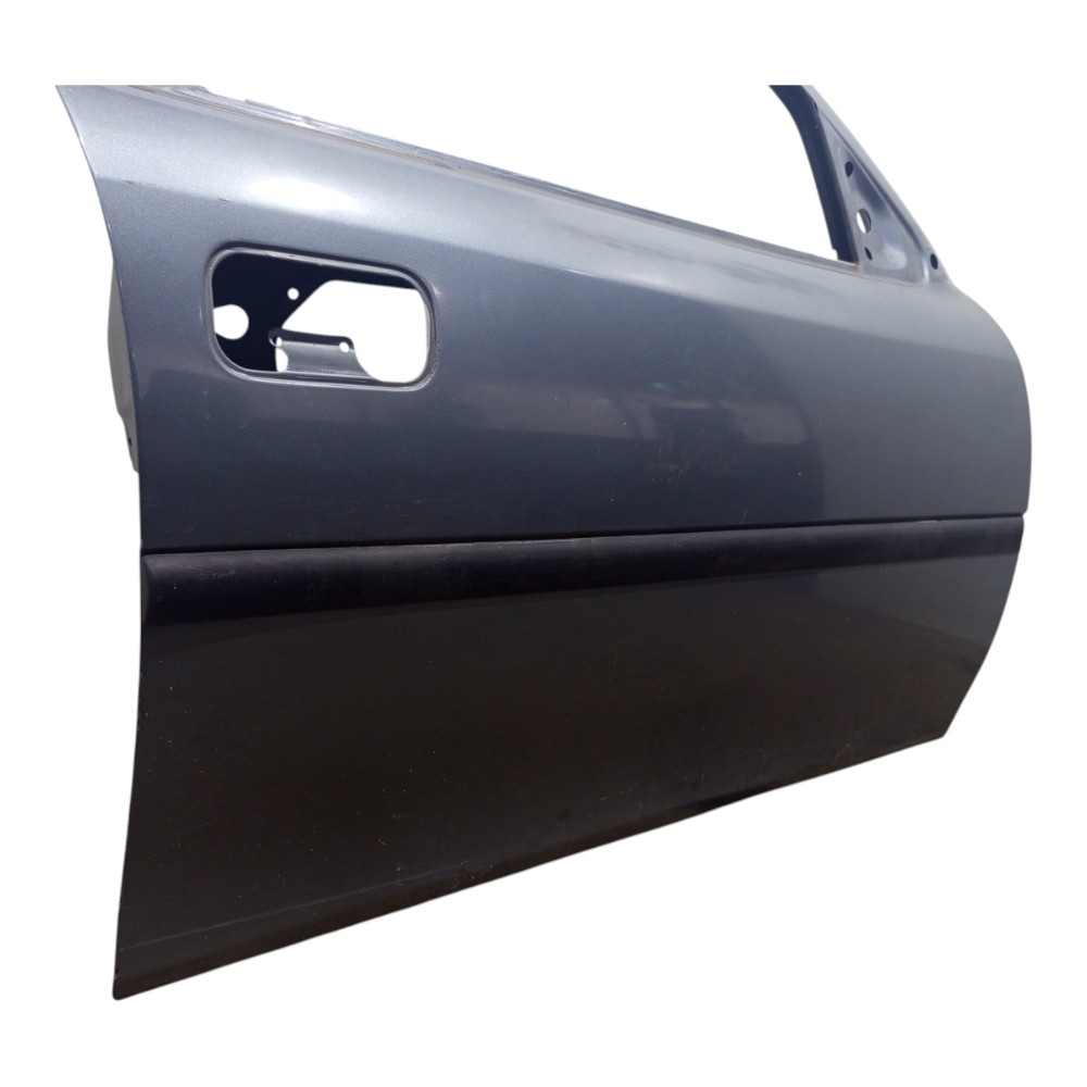 Porta Dianteira Direito Cinza Gm Vectra 1997 1998 99 A 2005 Dianteira Direito Cinza 8