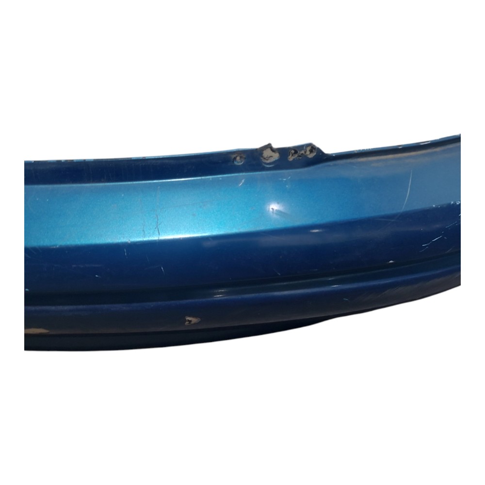 Para-choque Tras Chevrolet Corsa Sedan 1996 A 2002 Detalhes 3