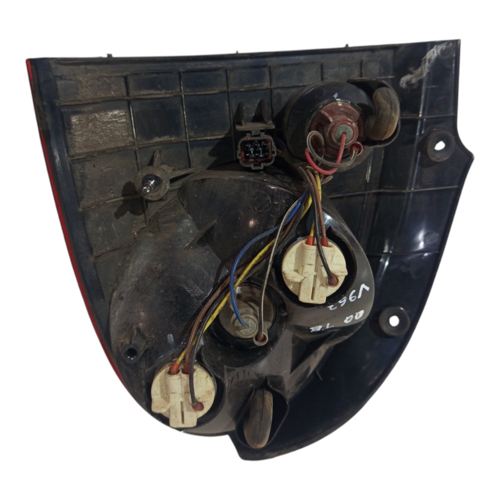 Lanterna Traseira Esquerda Chery Qq 2011 A 2014 8