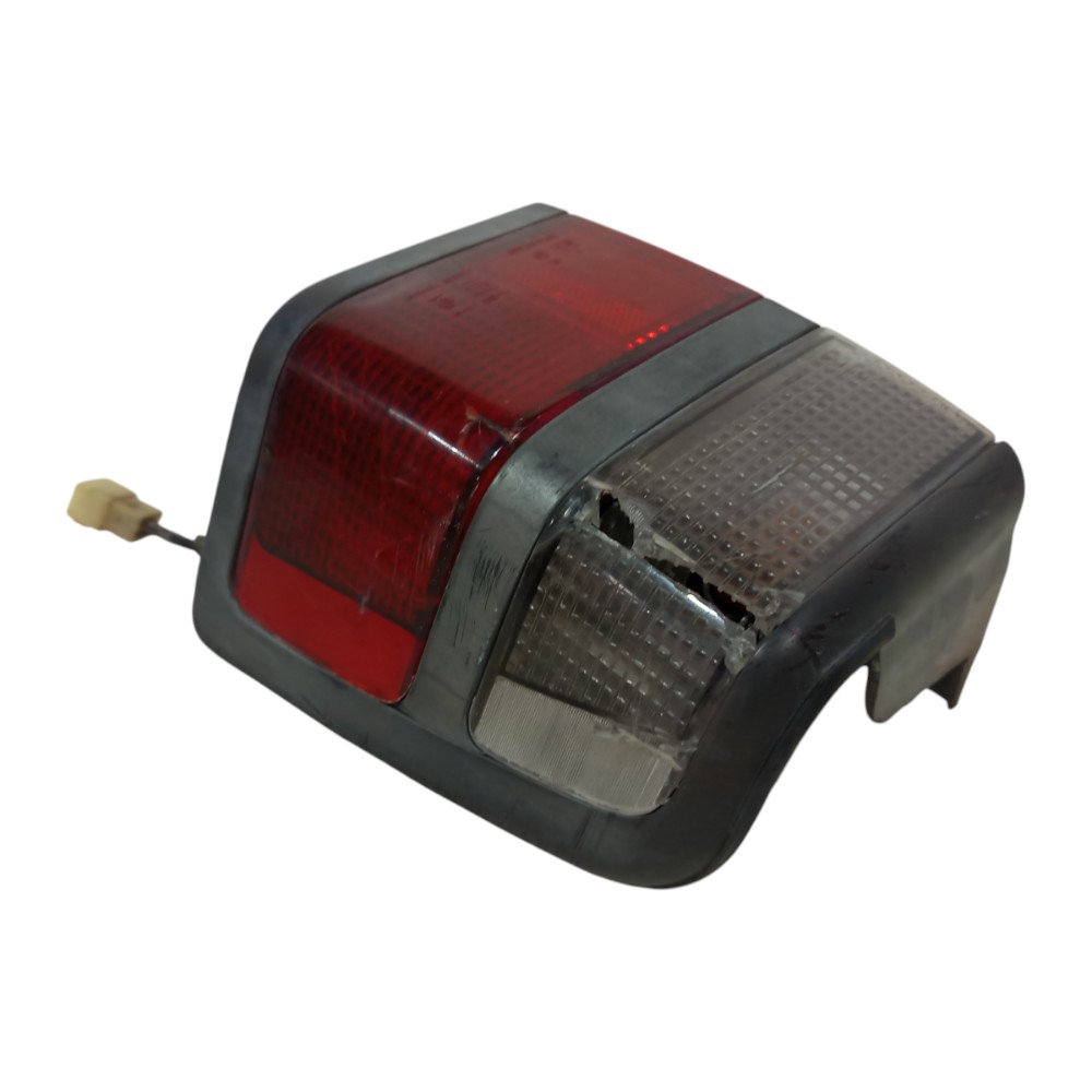 Luz Lanterna Traseira Direita Kia Besta 1996 A 2005 Detalhe Direito/passageiro 5